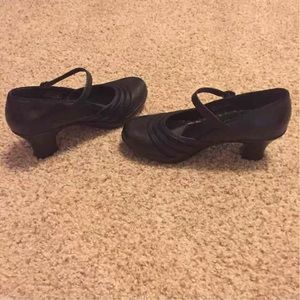 Dansko black leather shoes